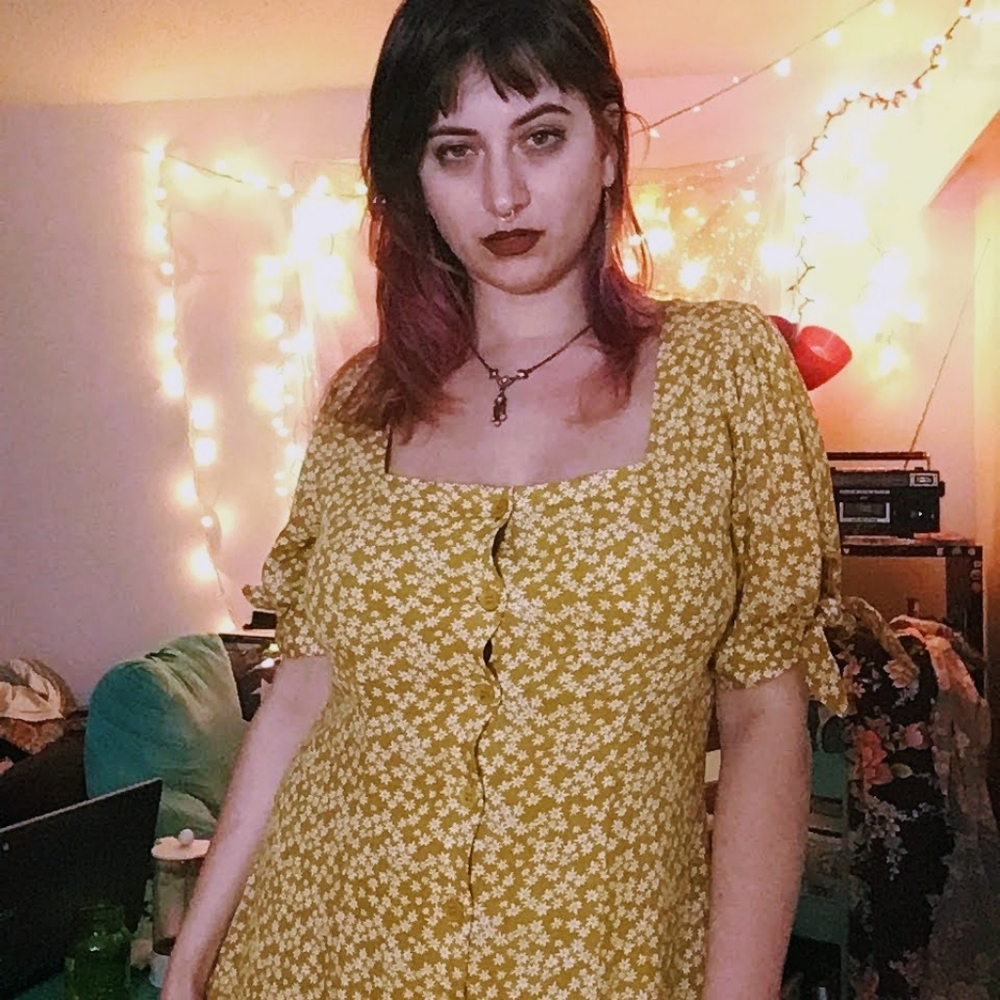 Meet your Posher, Daniella